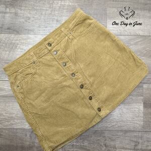 Arizona Jean Co. Juniors Button Front Corduroy Mini Skirt Size 11